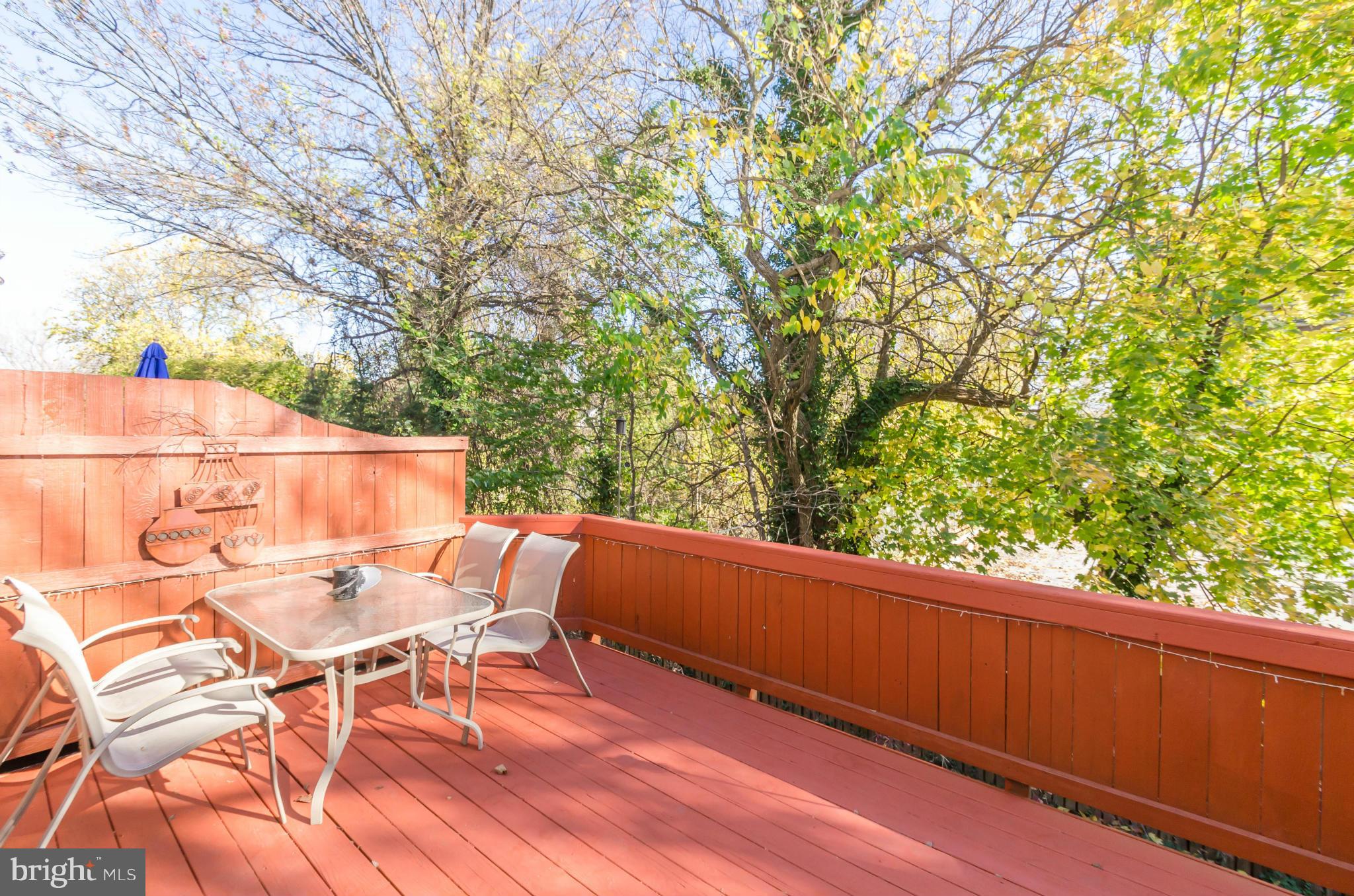 VILLAGES OF HOMELAND - Residential