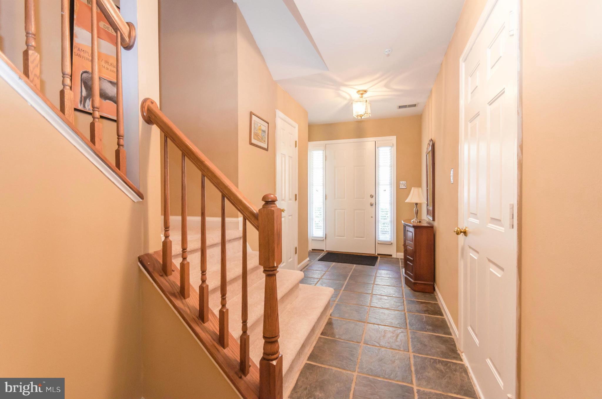 VILLAGES OF HOMELAND - Residential