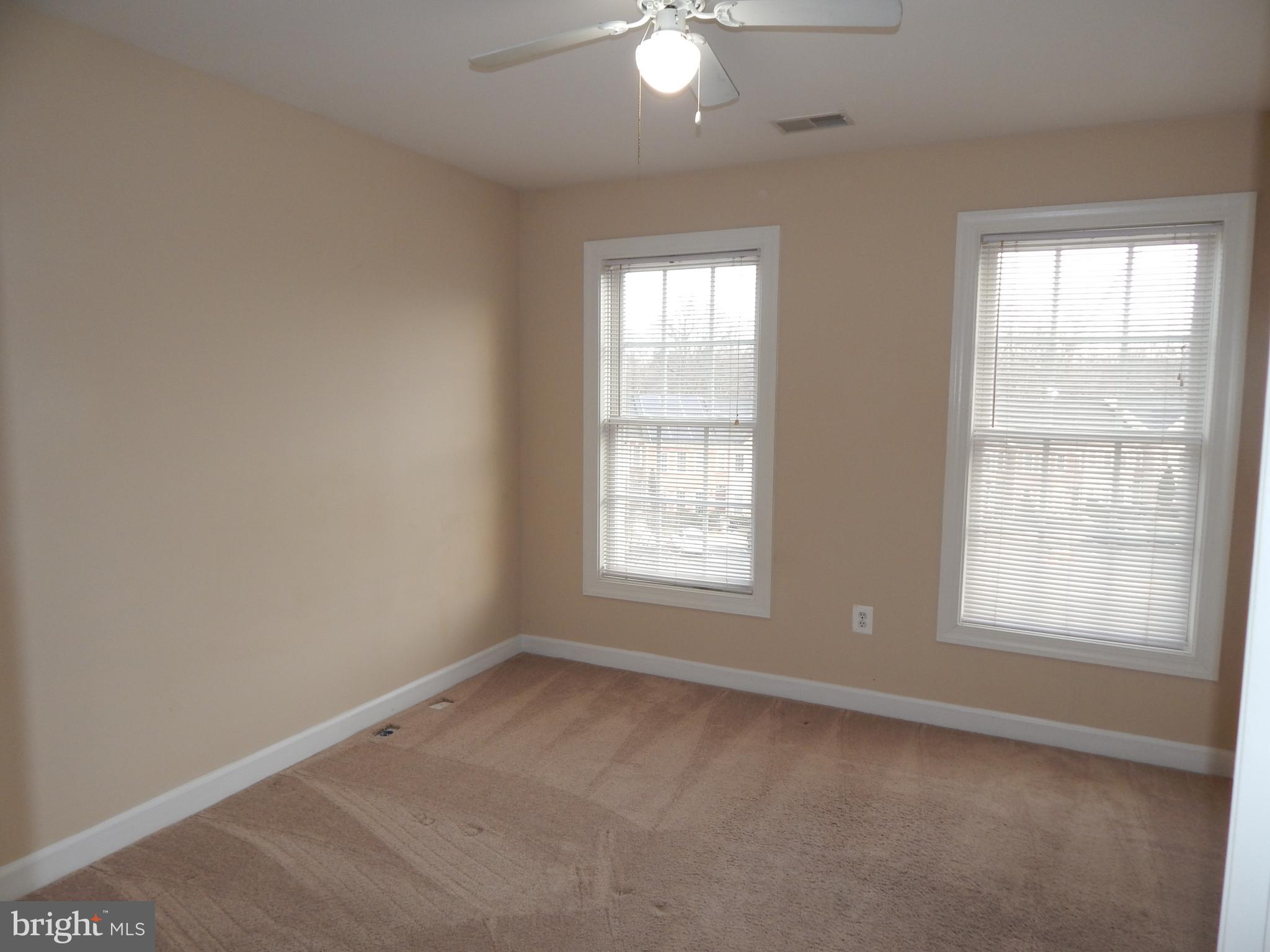 VILLAGES OF DORCHESTER - Residential Lease