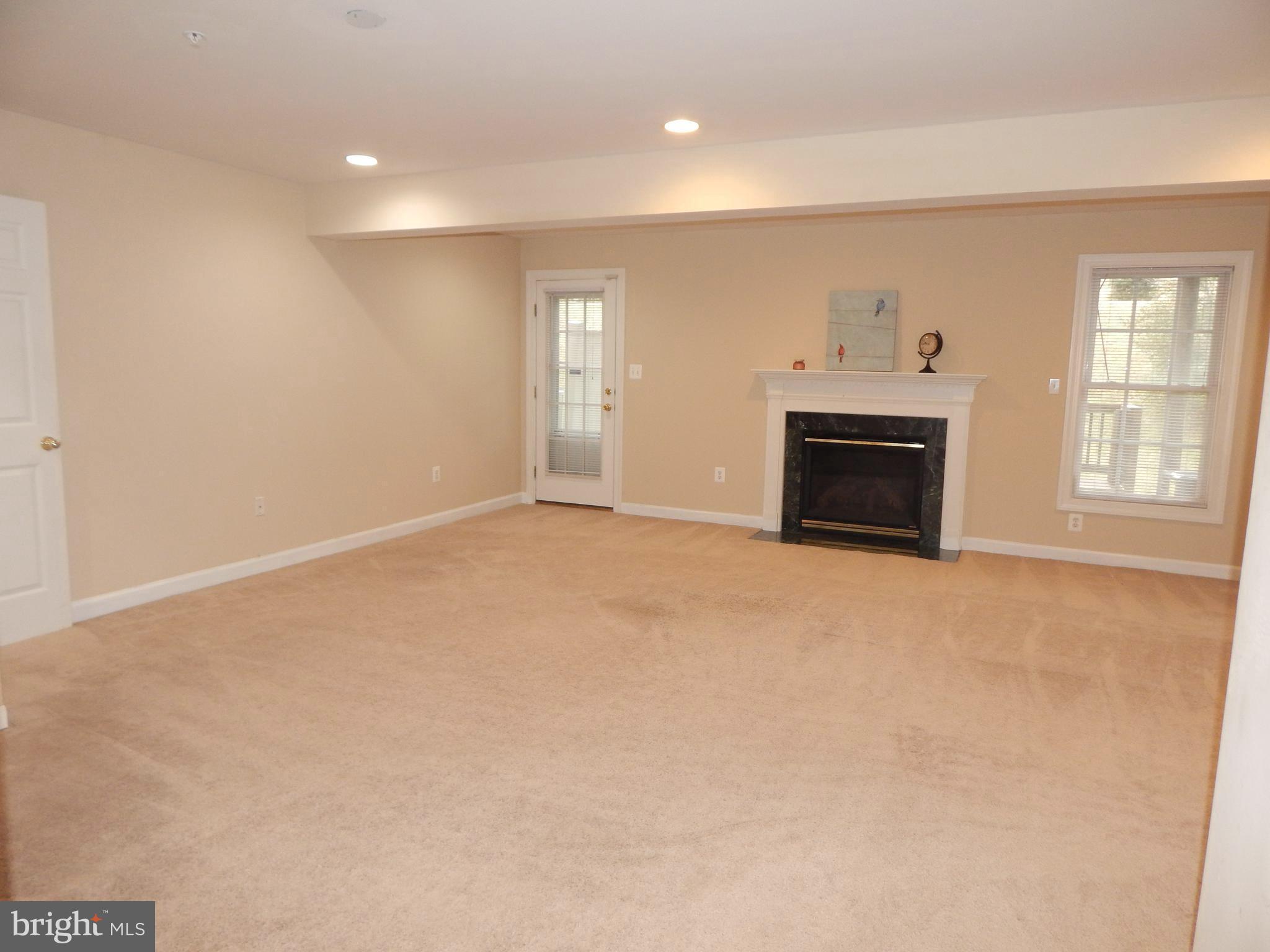 VILLAGES OF DORCHESTER - Residential Lease