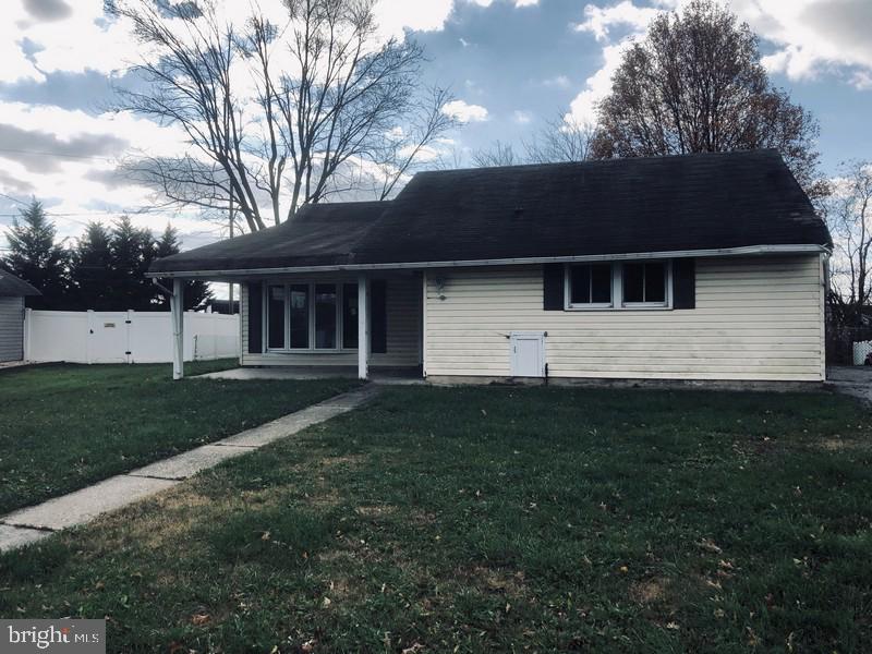 ROSEDALE MANOR - Residential