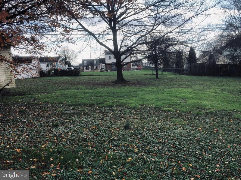 ROSEDALE MANOR - Residential