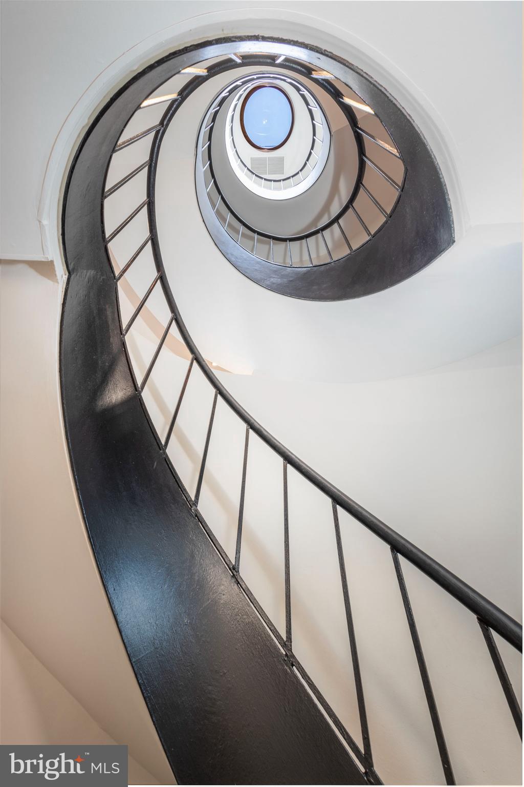 SOCIETY HILL - Residential