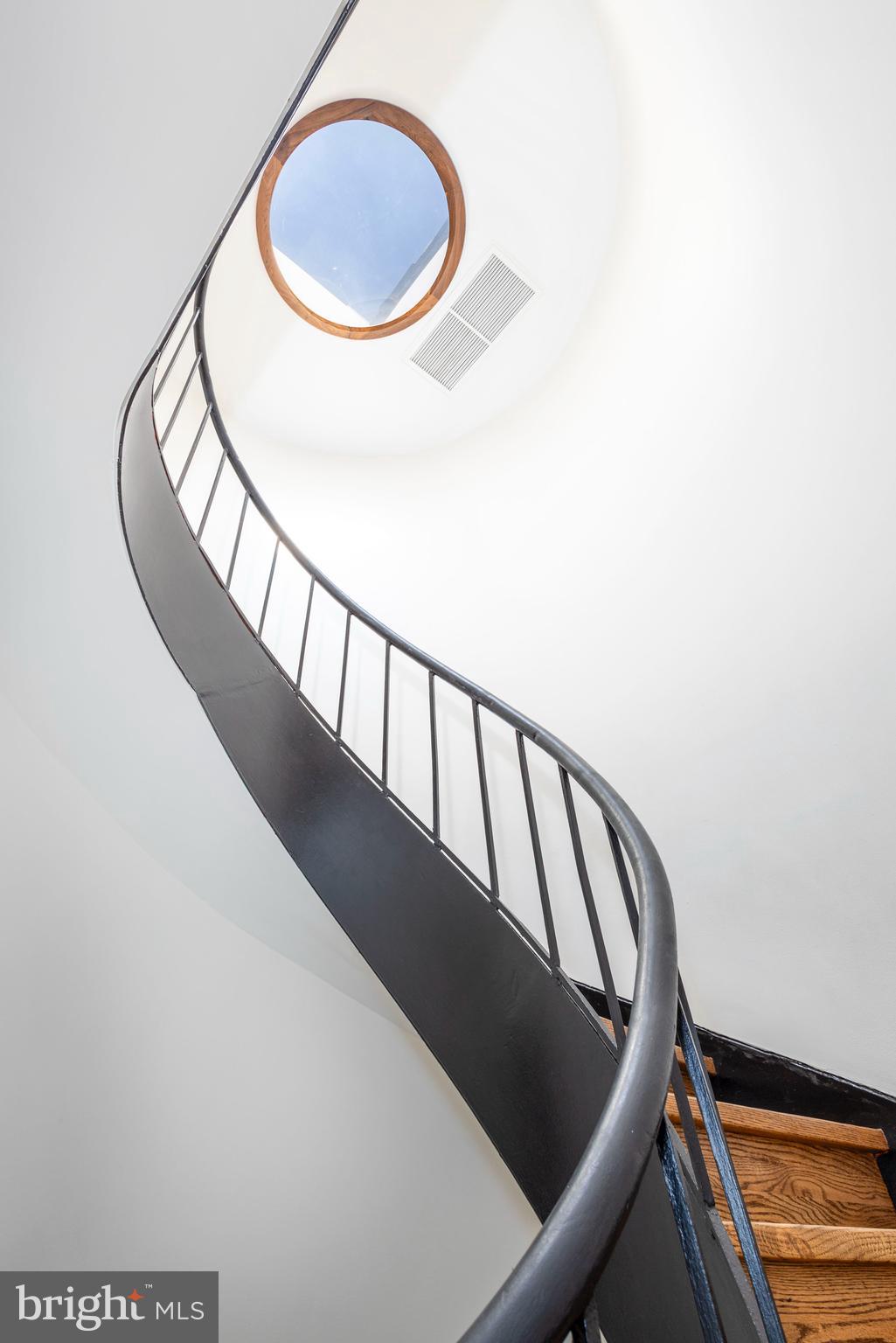 SOCIETY HILL - Residential