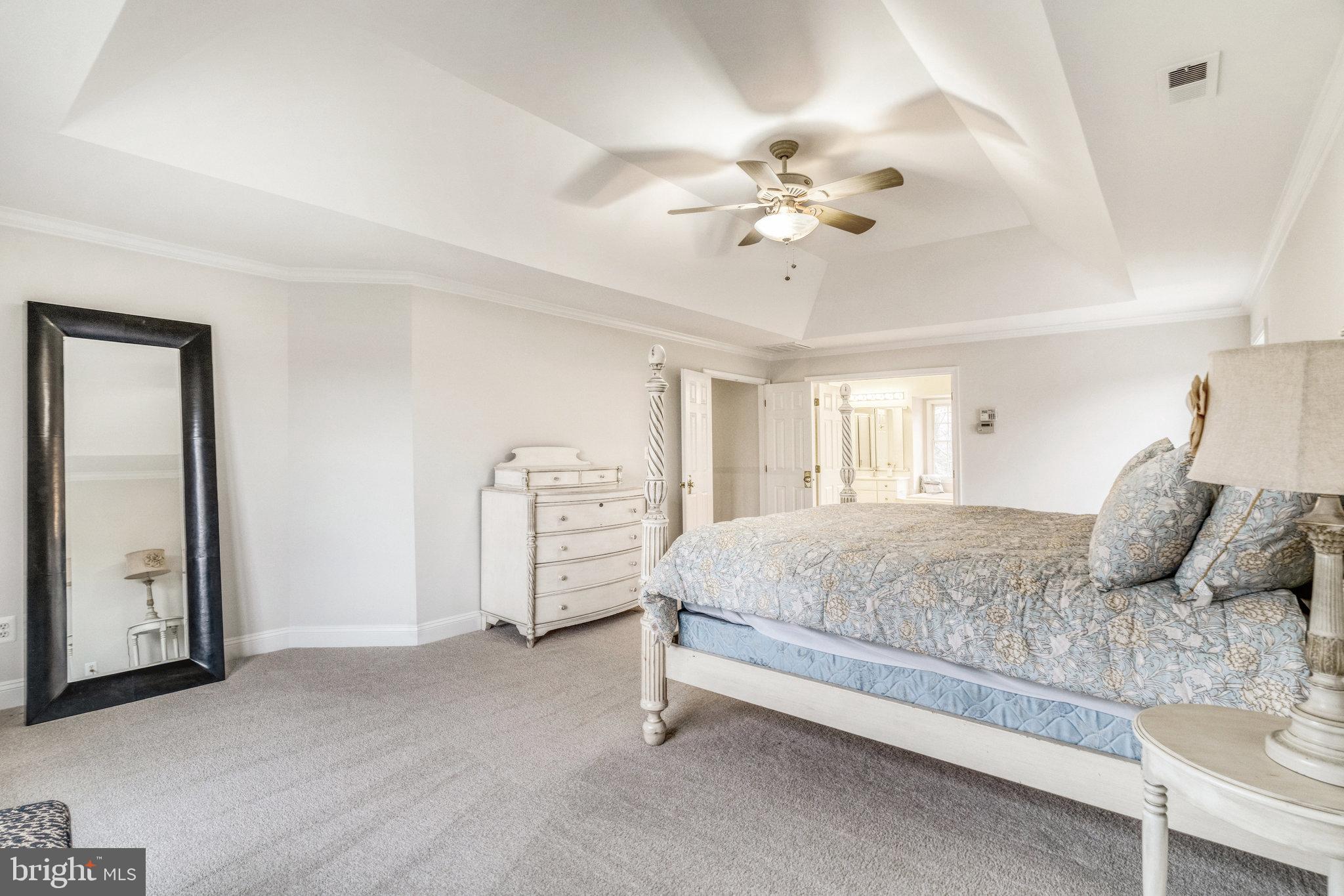 HUNTER MILL ESTATES - Residential