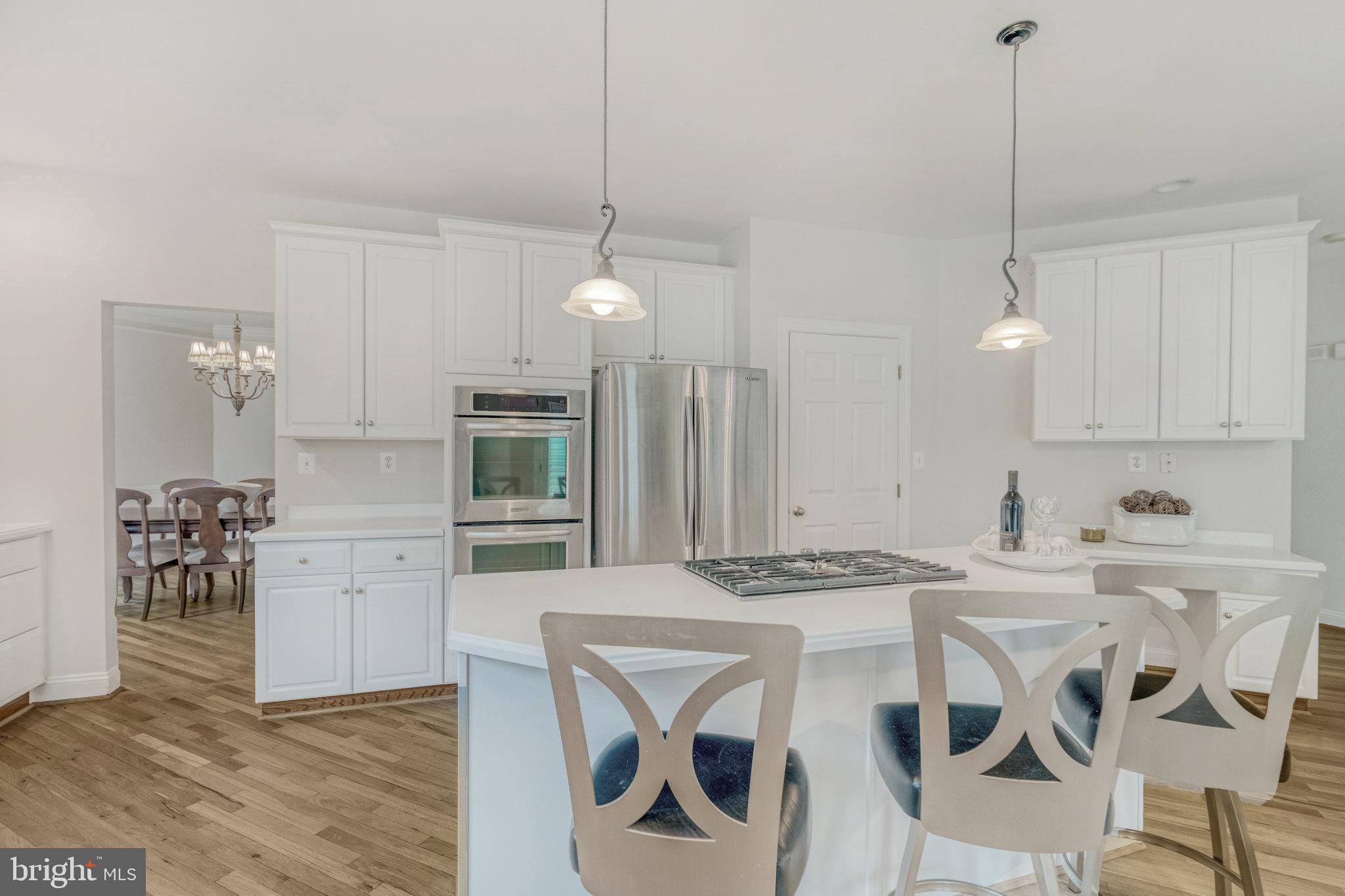 HUNTER MILL ESTATES - Residential