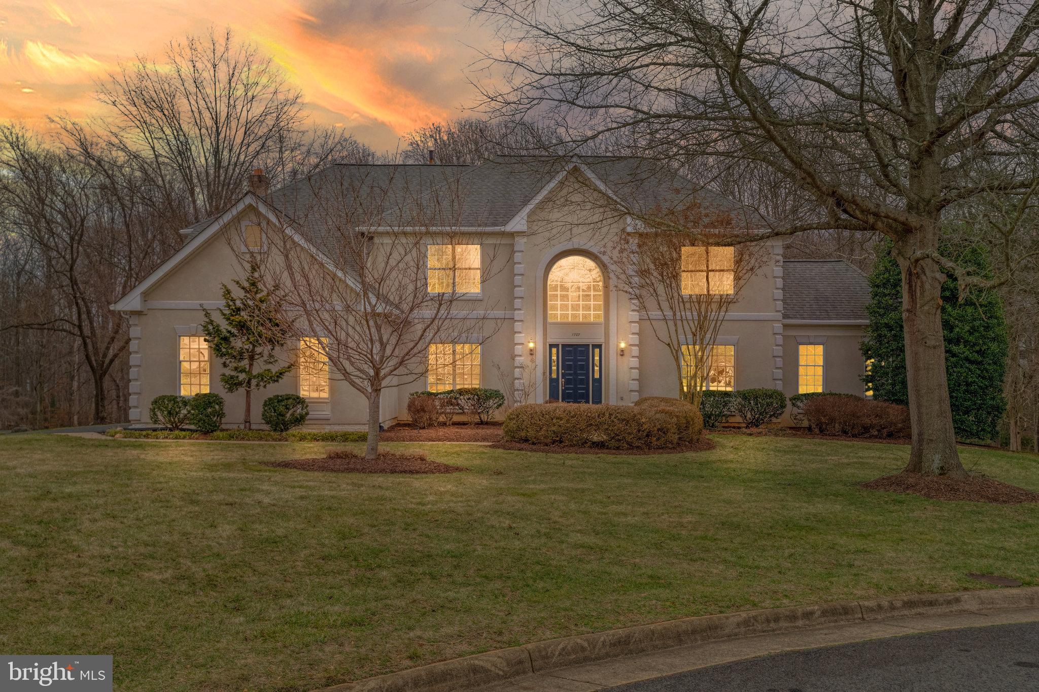 HUNTER MILL ESTATES - Residential