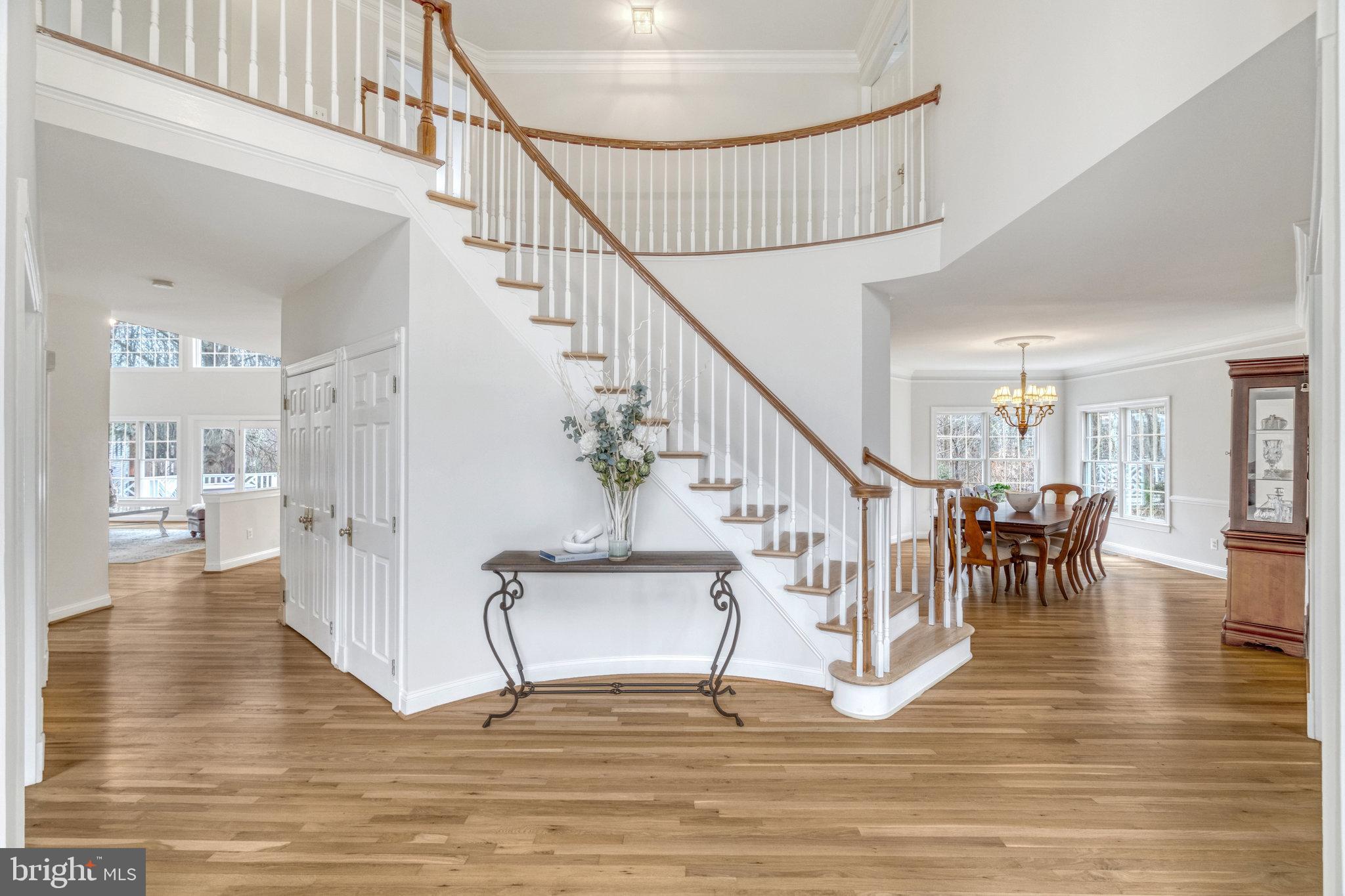 HUNTER MILL ESTATES - Residential