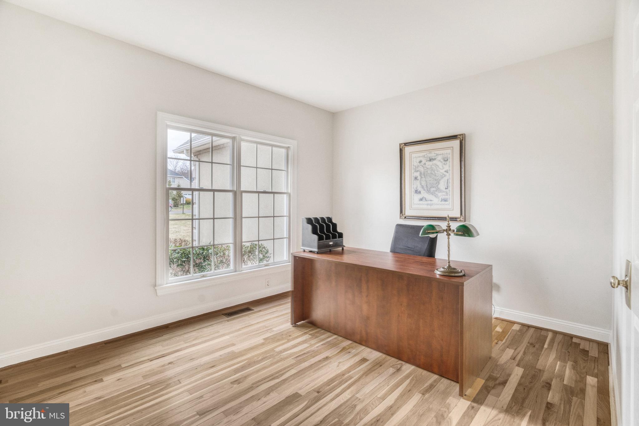 HUNTER MILL ESTATES - Residential