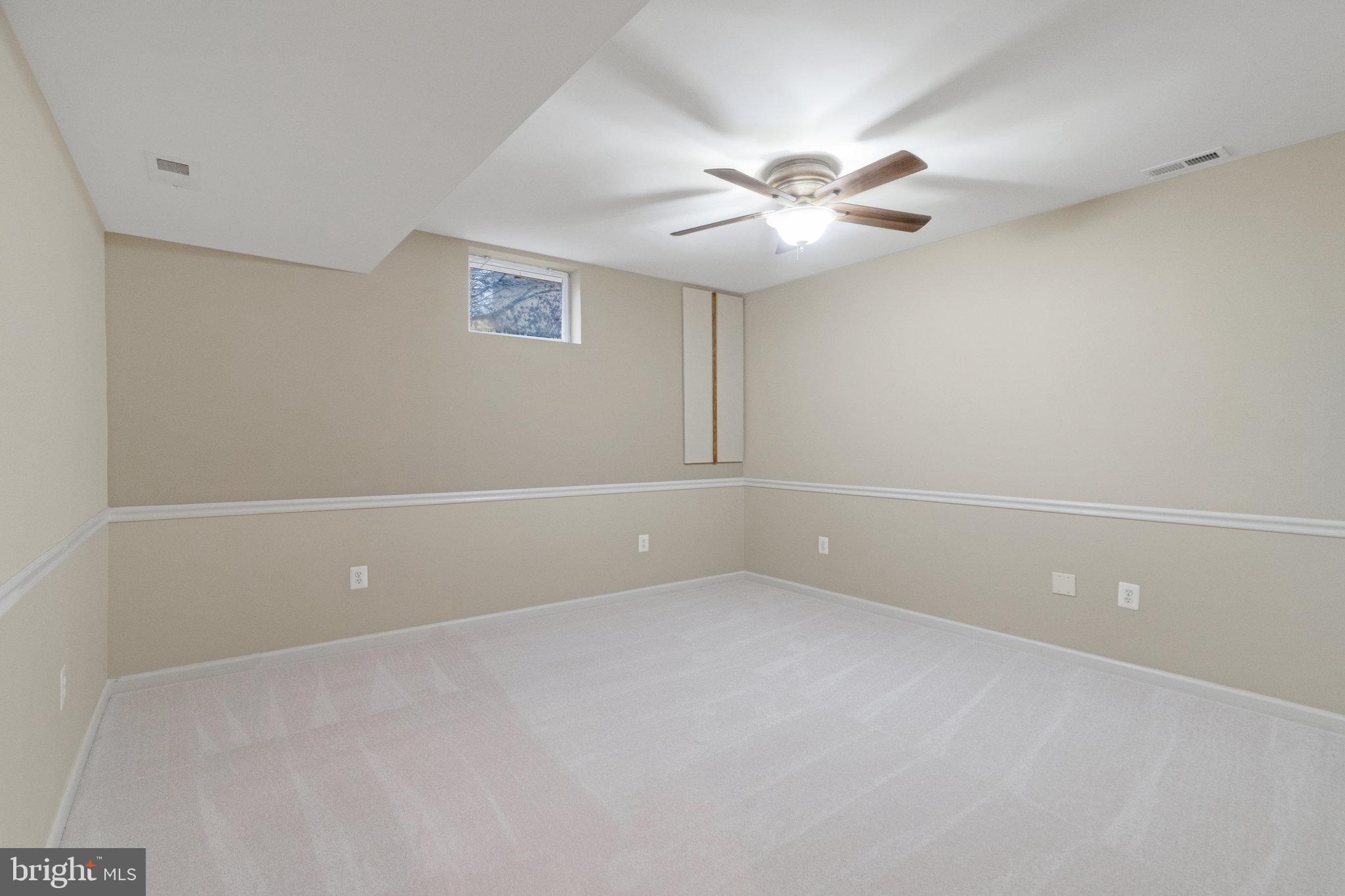 HUNTER MILL ESTATES - Residential