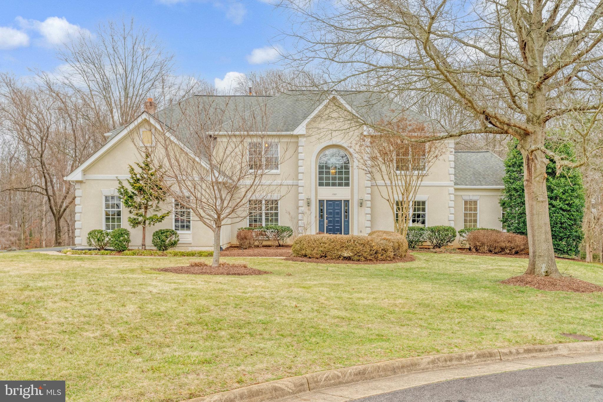 HUNTER MILL ESTATES - Residential