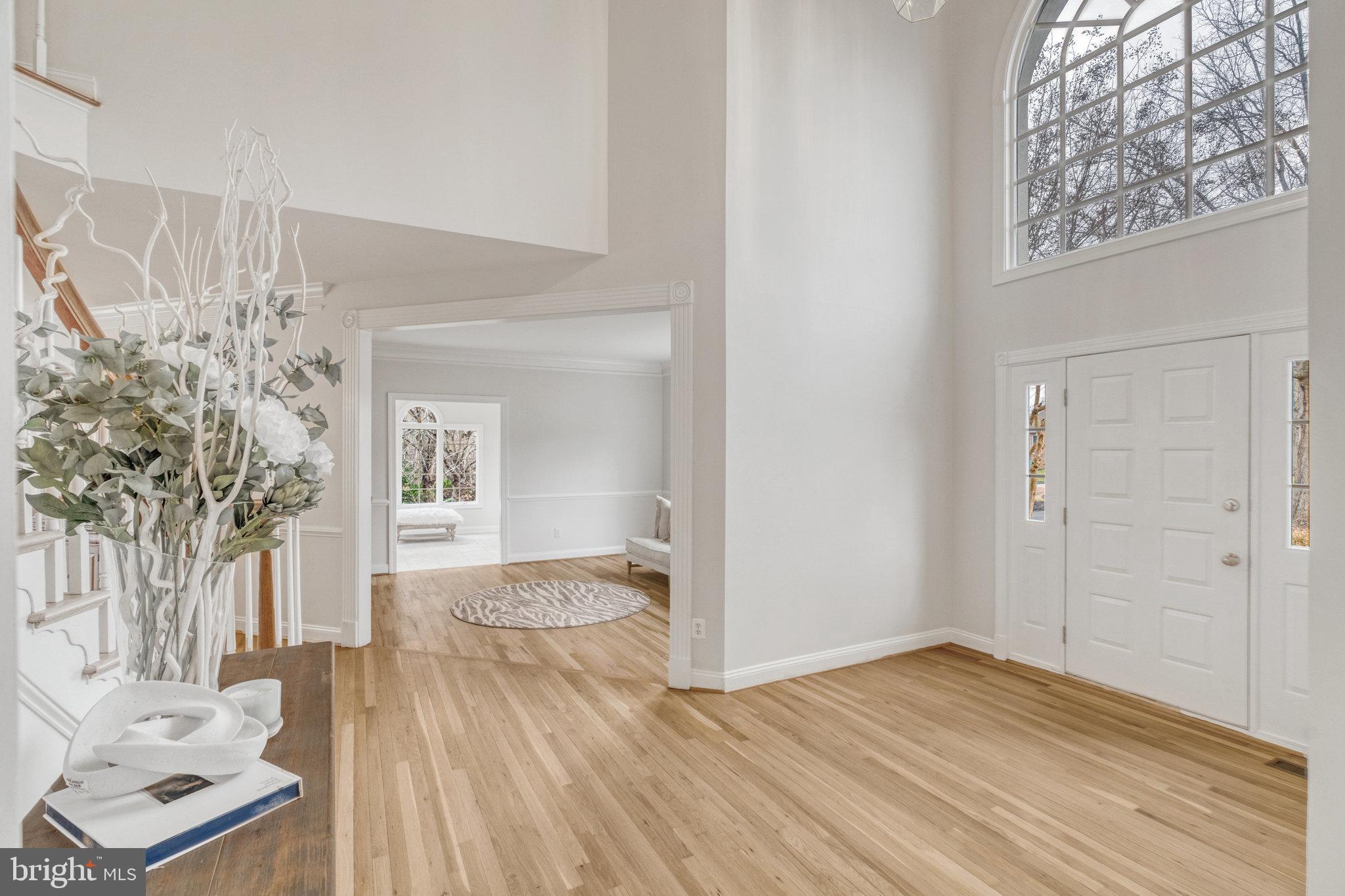 HUNTER MILL ESTATES - Residential