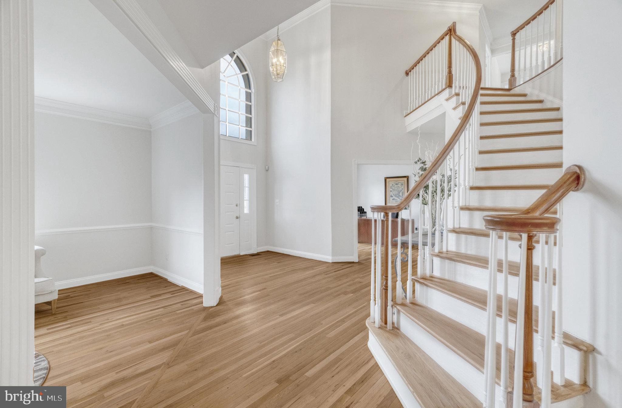 HUNTER MILL ESTATES - Residential