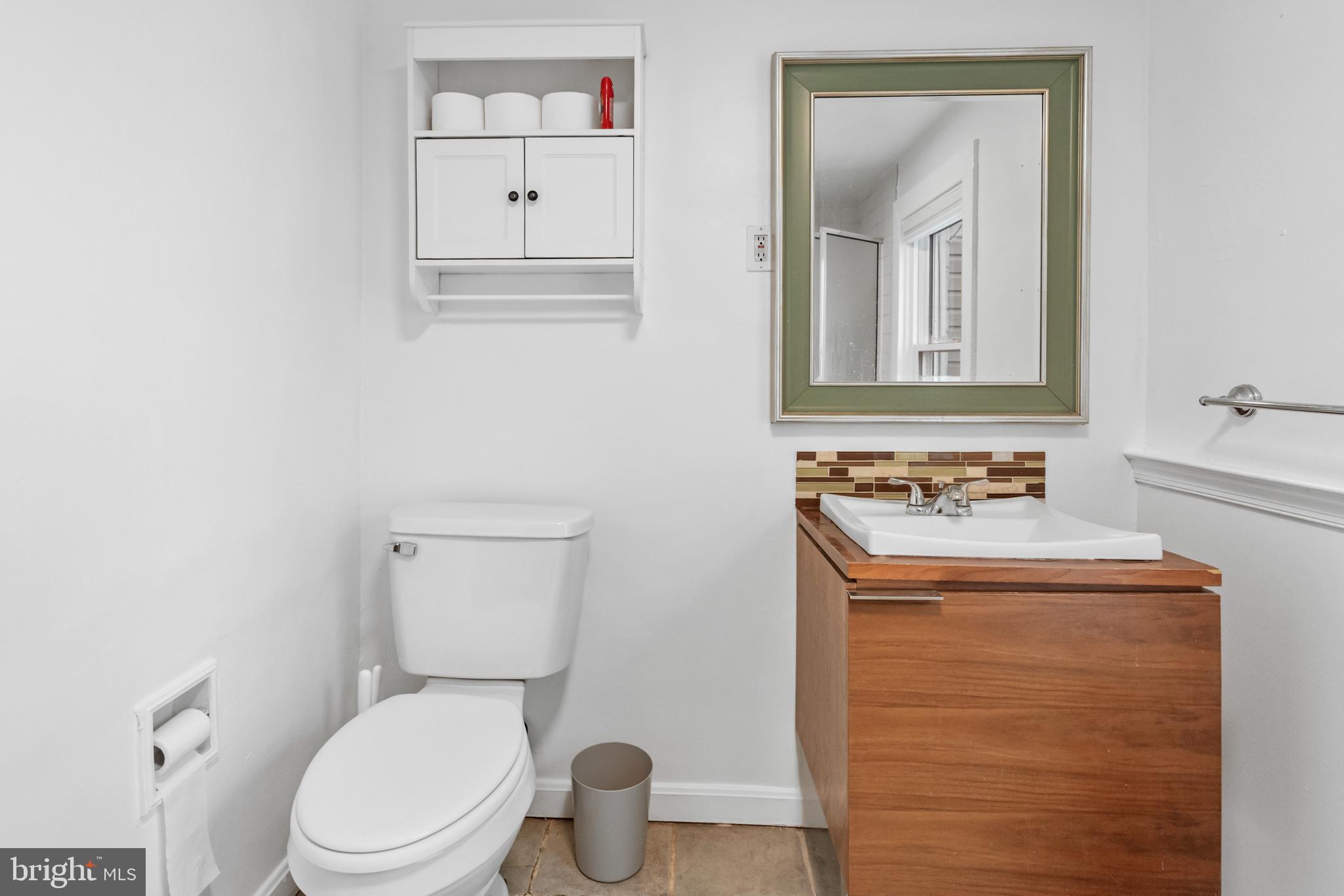 LOCUST POINT - Residential