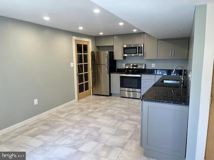 1011 PINECREST DRIVE