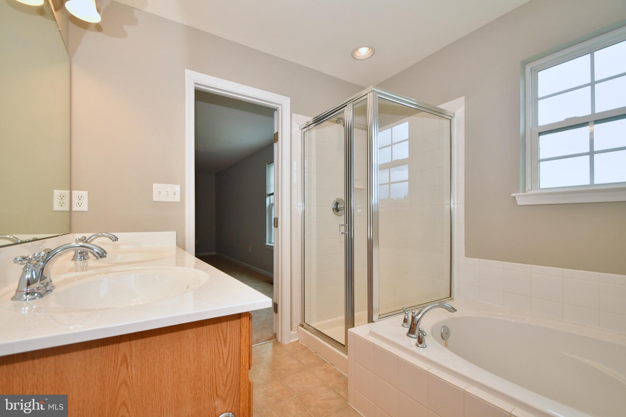 BRITTANY QUARTERS - Residential