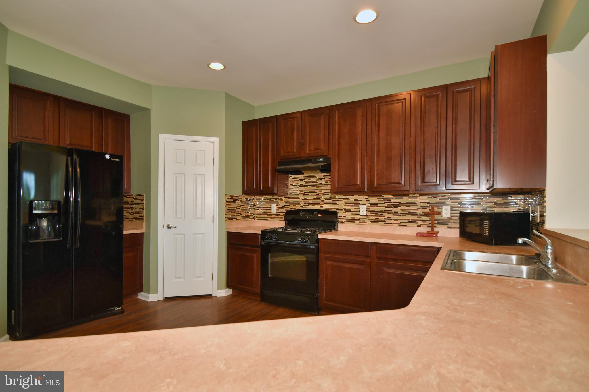 BRITTANY QUARTERS - Residential