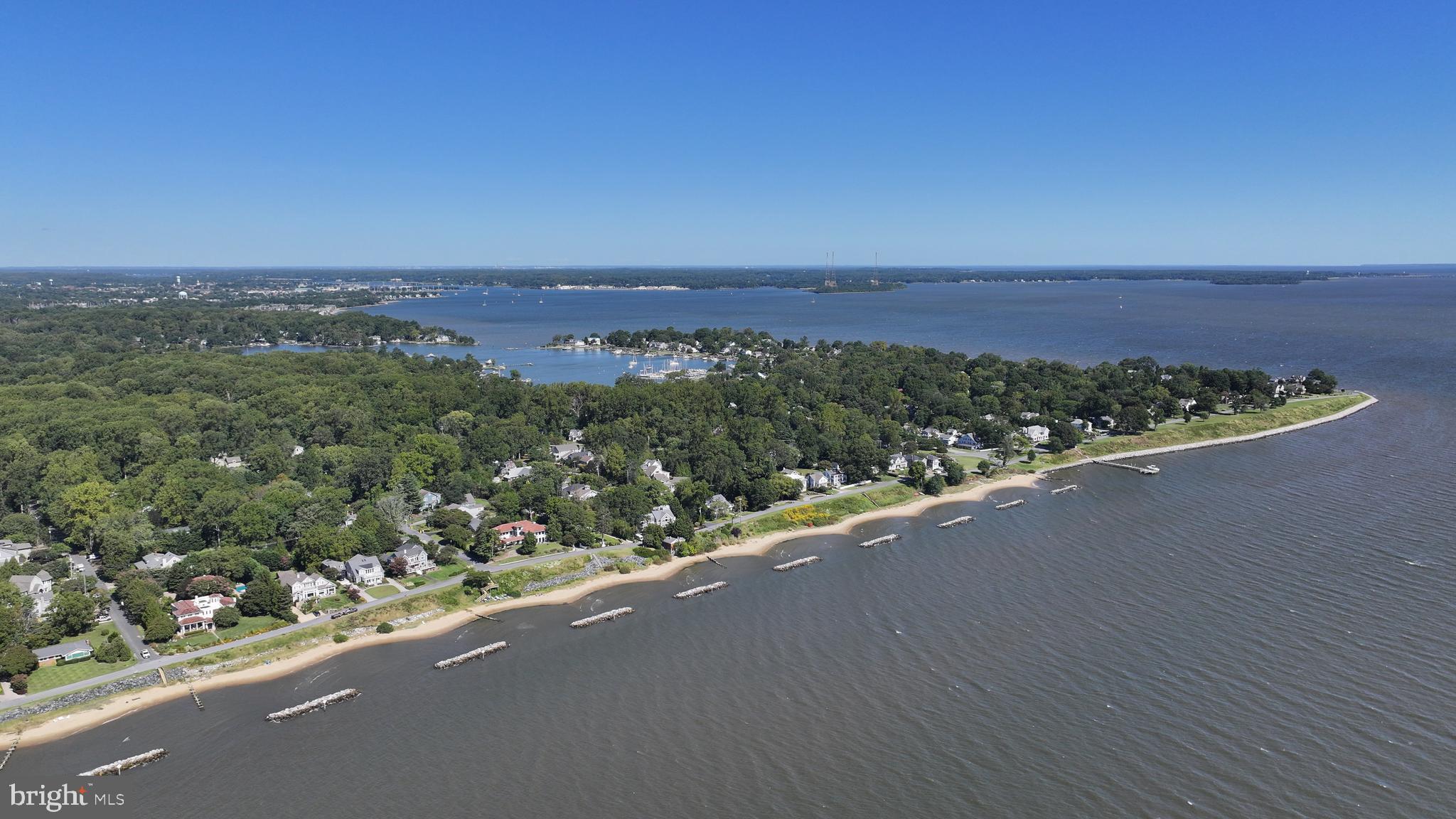 BAY RIDGE - Land
