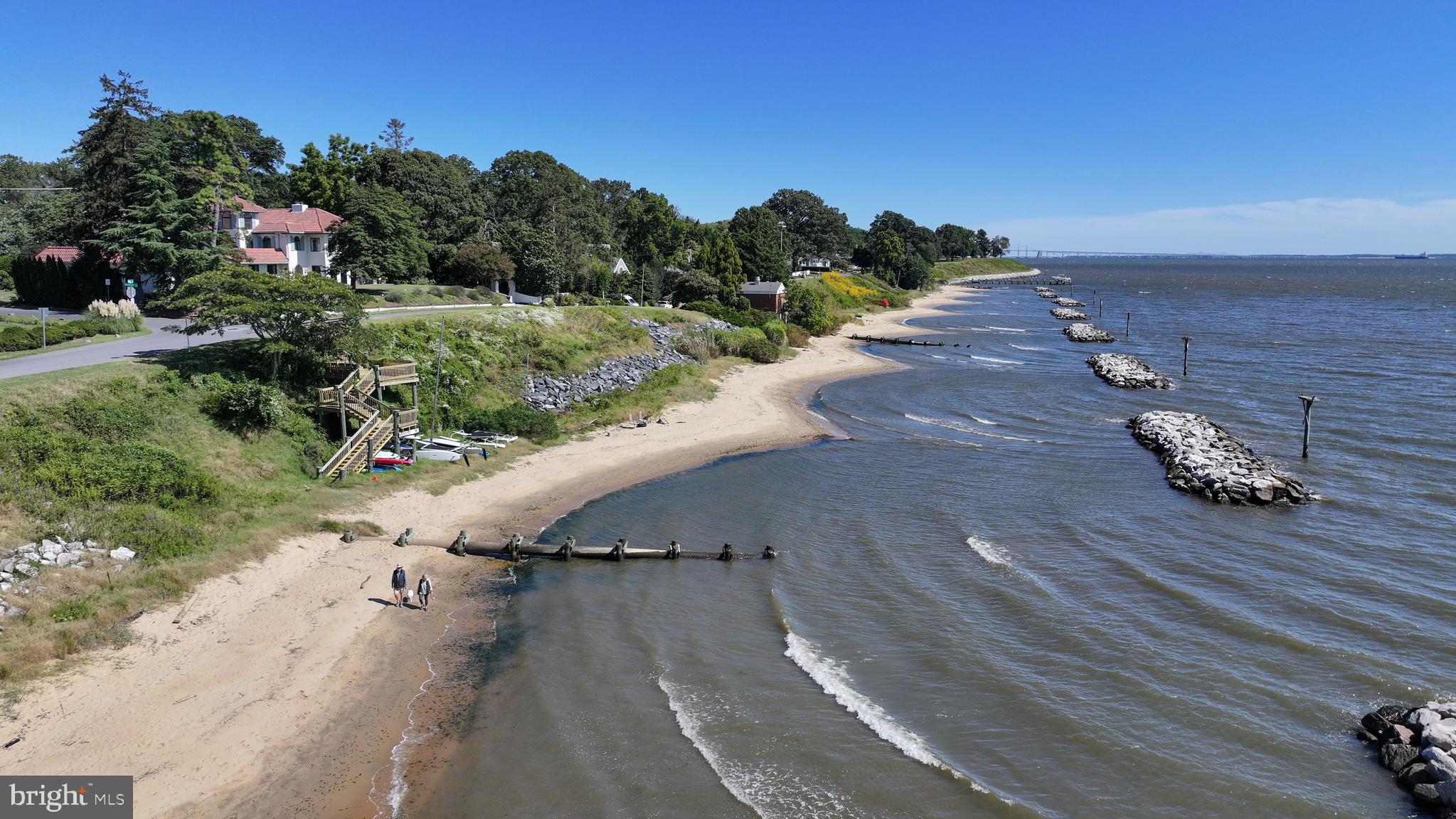 BAY RIDGE - Land