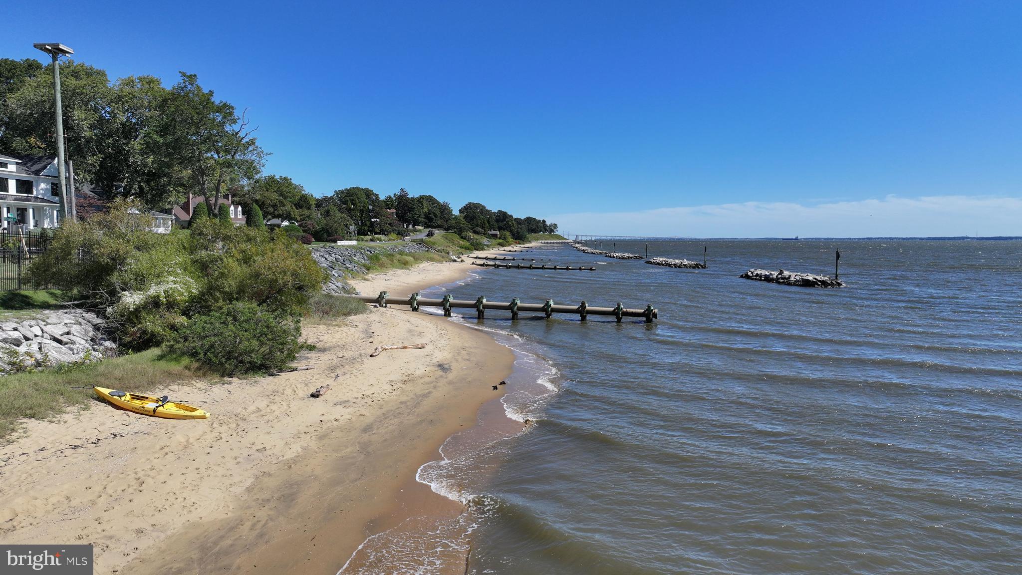 BAY RIDGE - Land