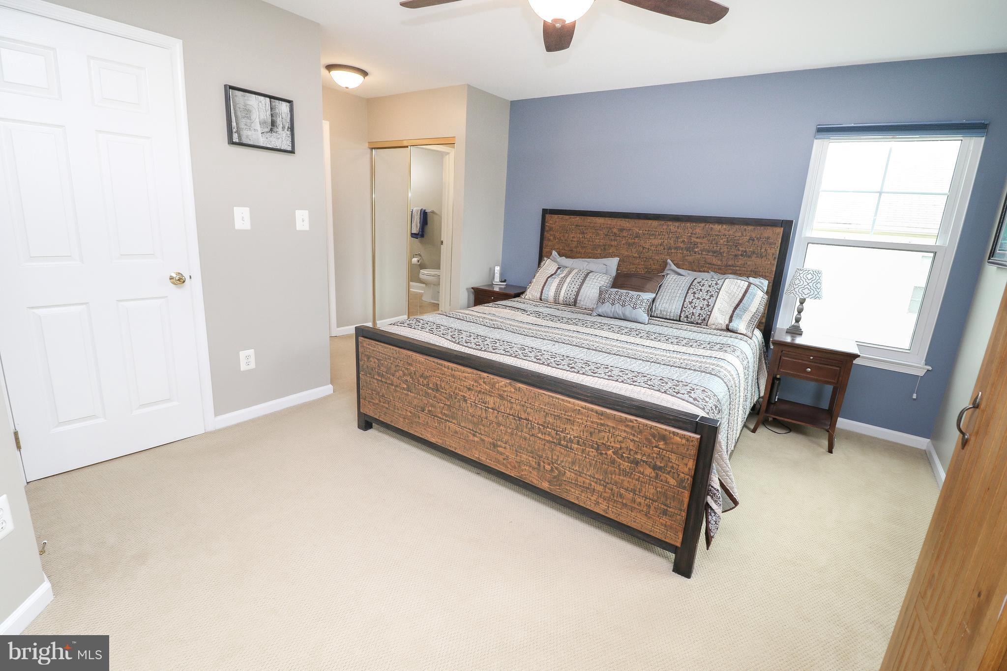 MCNAIR FARMS LANDBAY - Residential