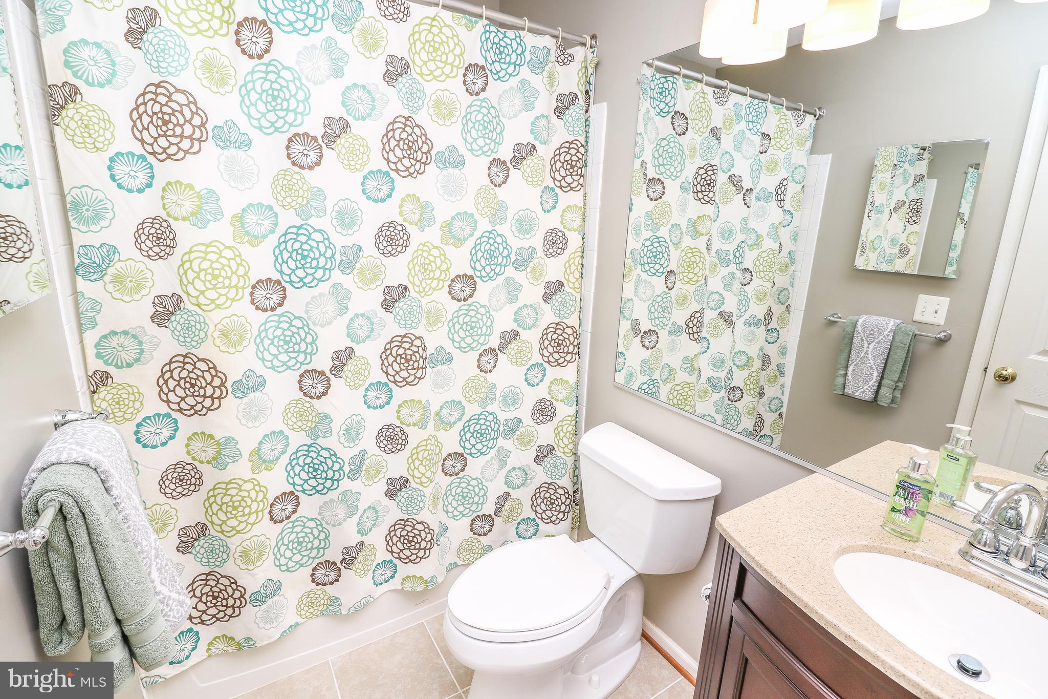 MCNAIR FARMS LANDBAY - Residential