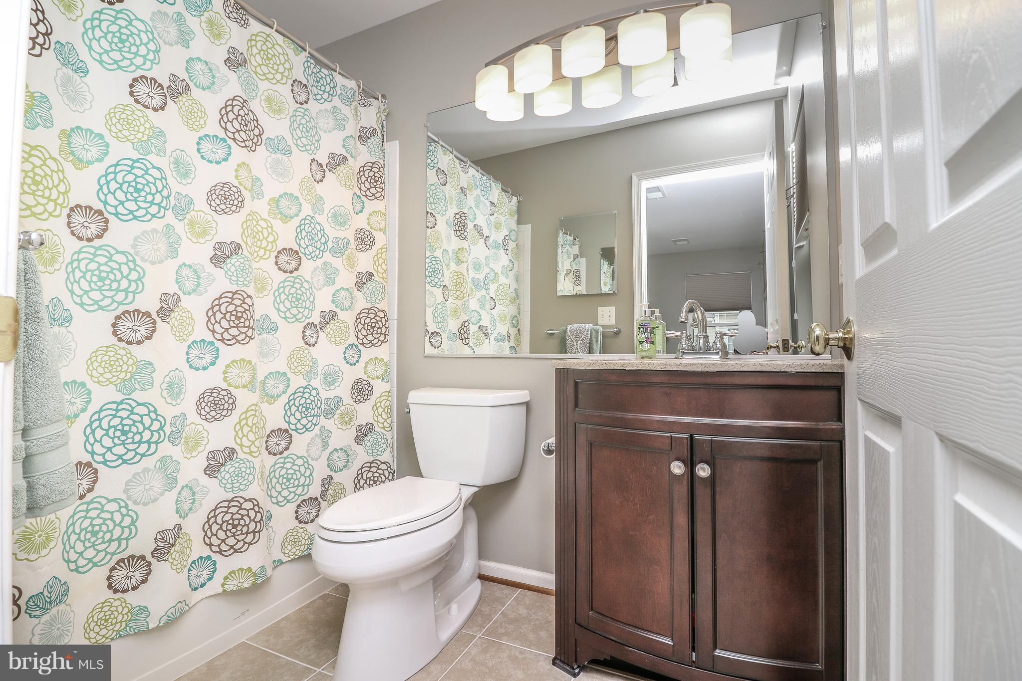 MCNAIR FARMS LANDBAY - Residential