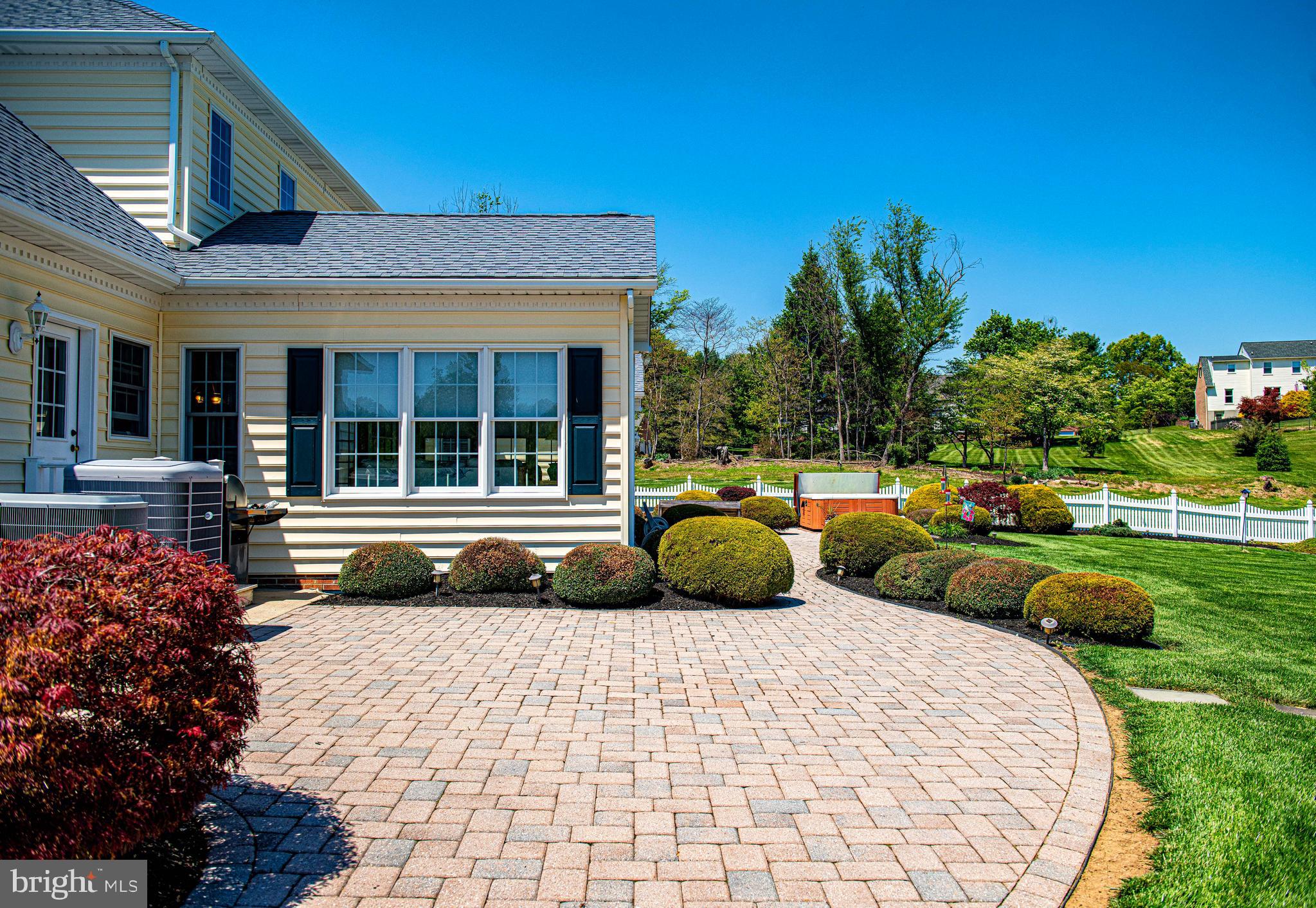 PLEASANT RIDGE - Residential