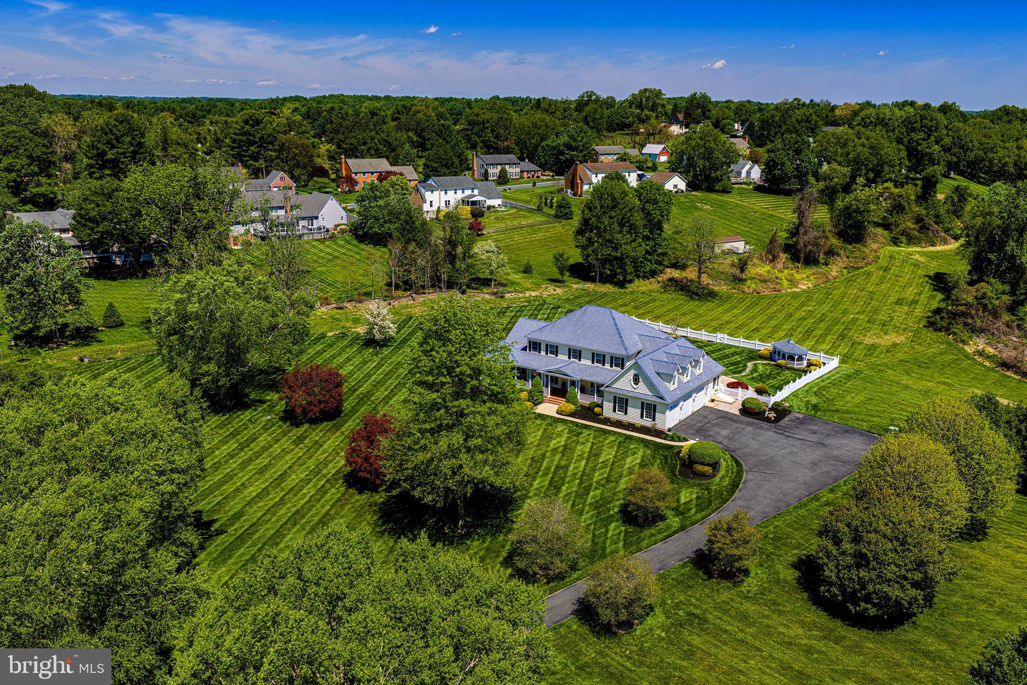 PLEASANT RIDGE - Residential