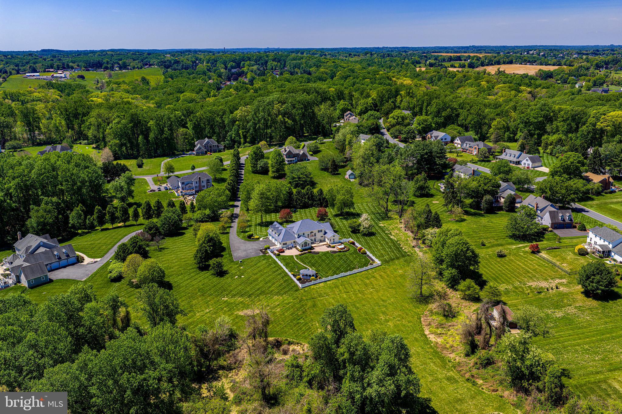 PLEASANT RIDGE - Residential