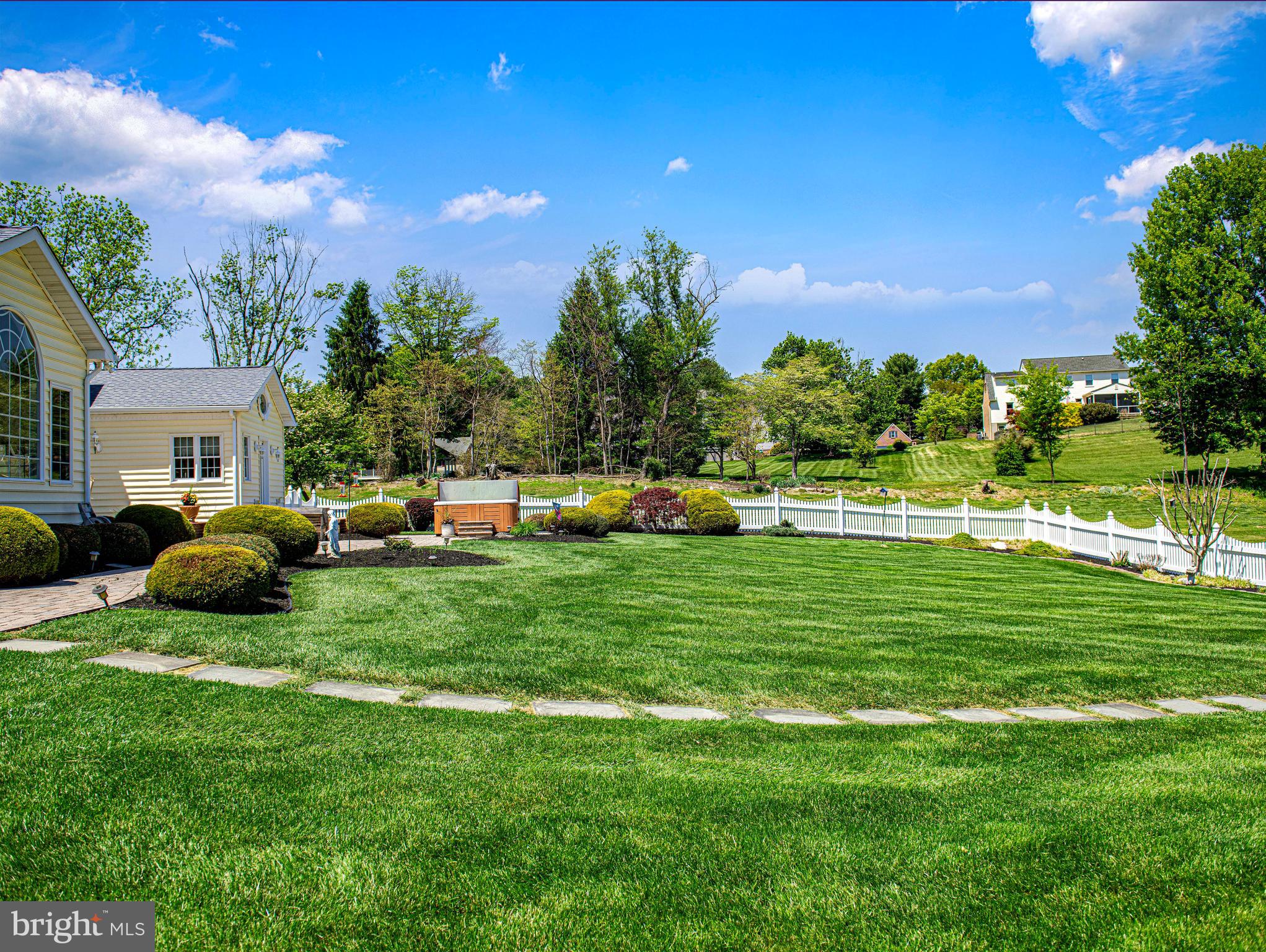 PLEASANT RIDGE - Residential