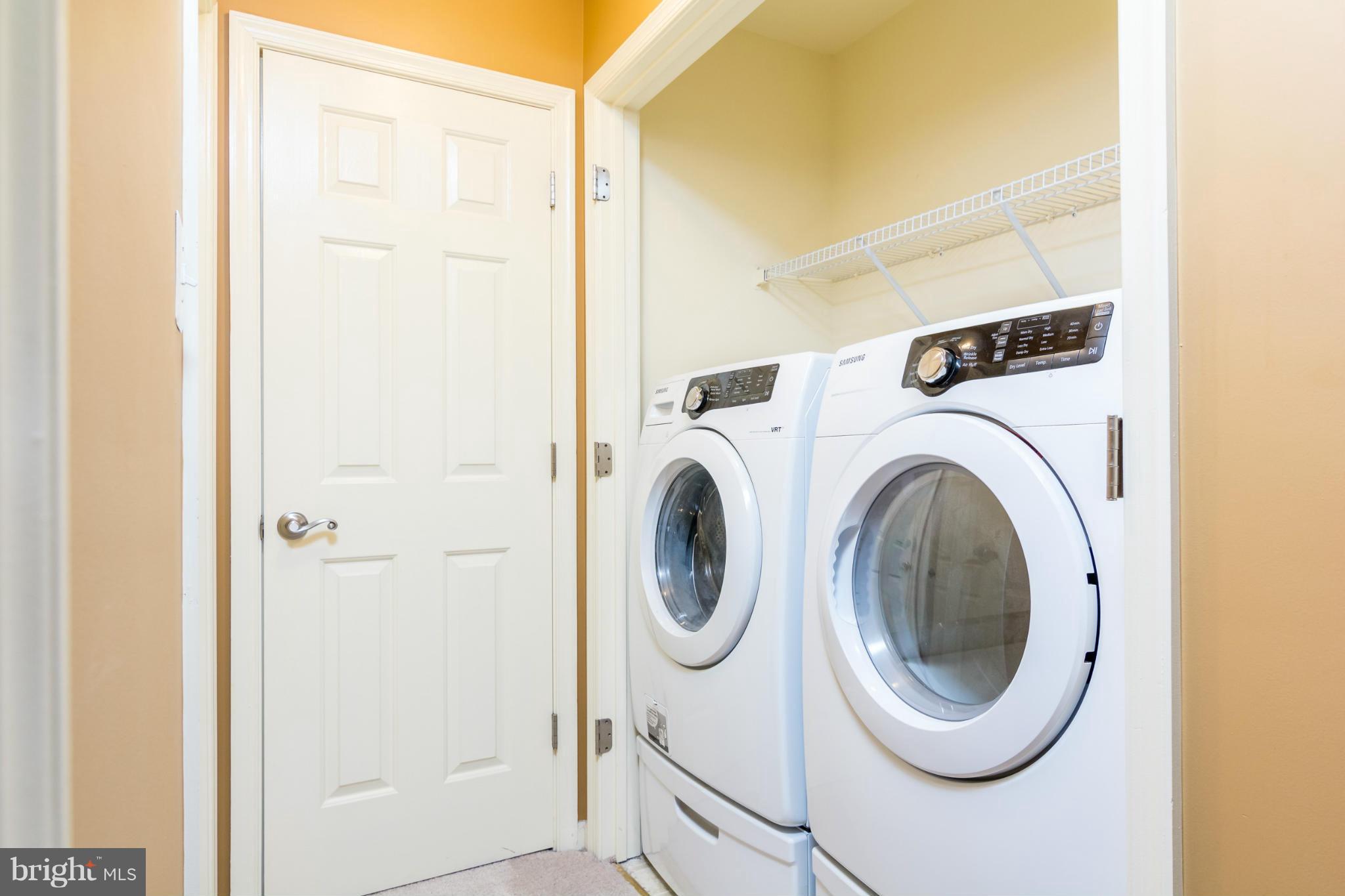 SEVEN OAKS - Residential