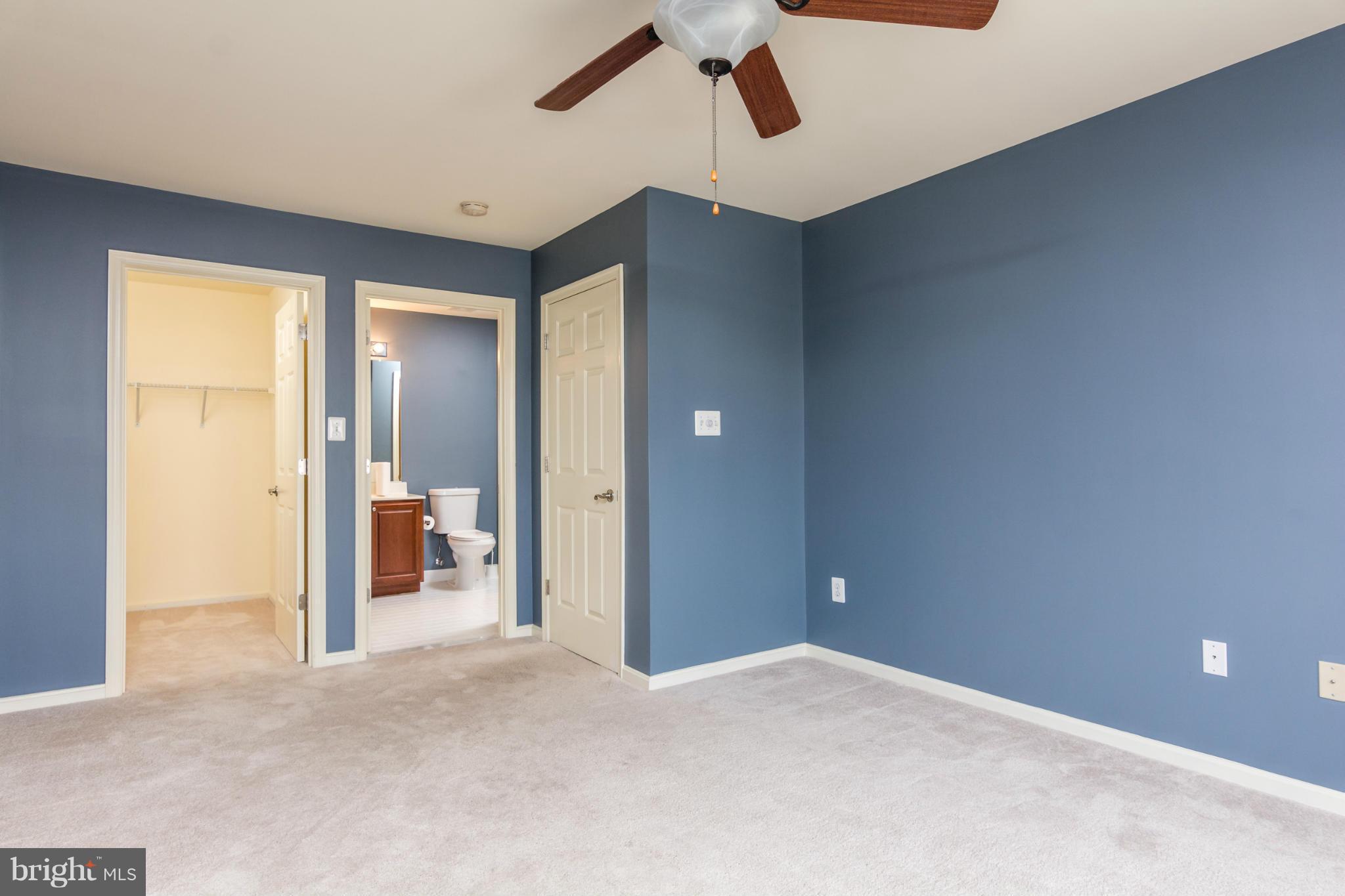 SEVEN OAKS - Residential