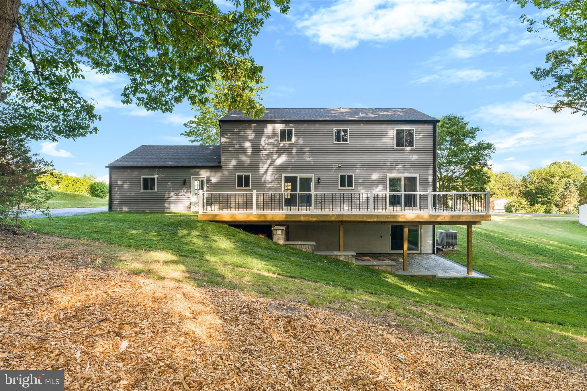 ENGLANDTOWNE - Residential