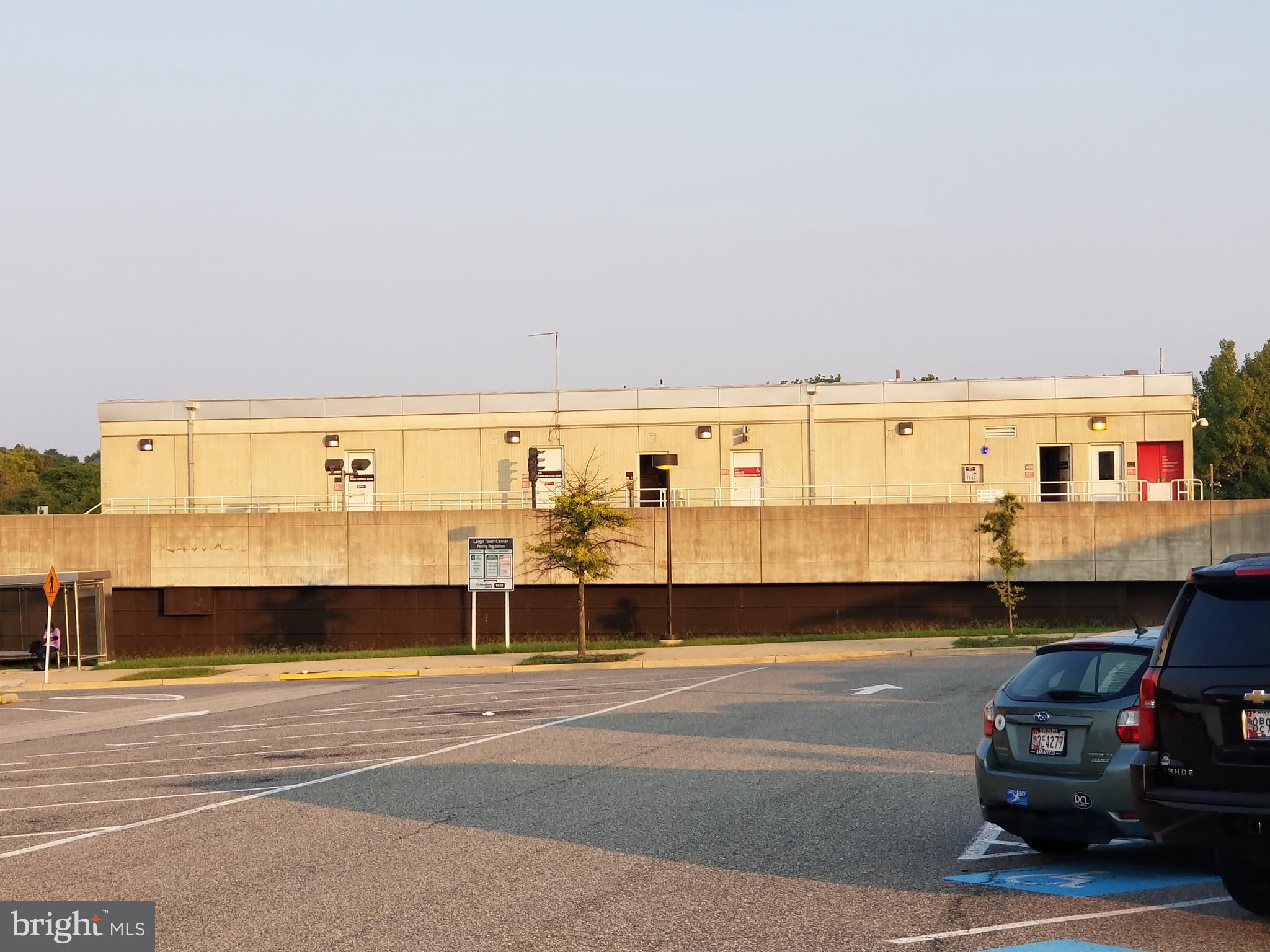 GLENARDEN WOODS - Residential