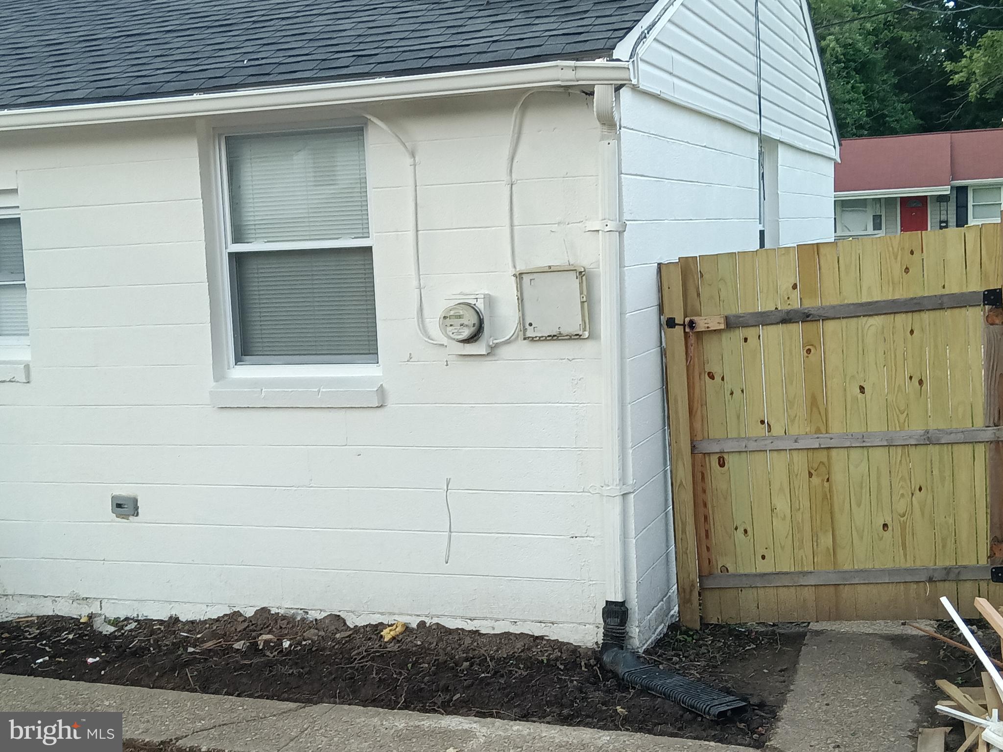 GLENARDEN WOODS - Residential