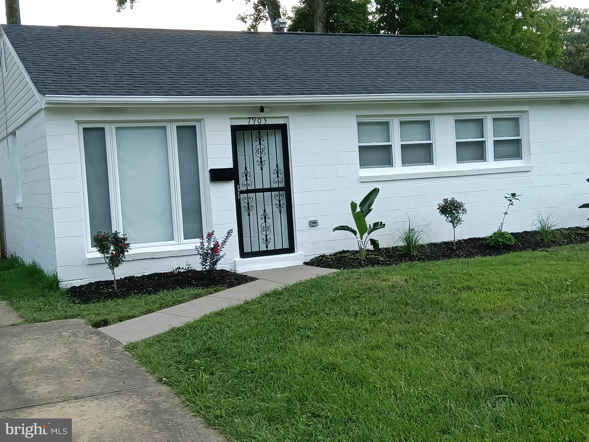 GLENARDEN WOODS - Residential