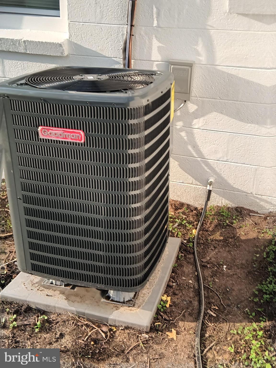 GLENARDEN WOODS - Residential