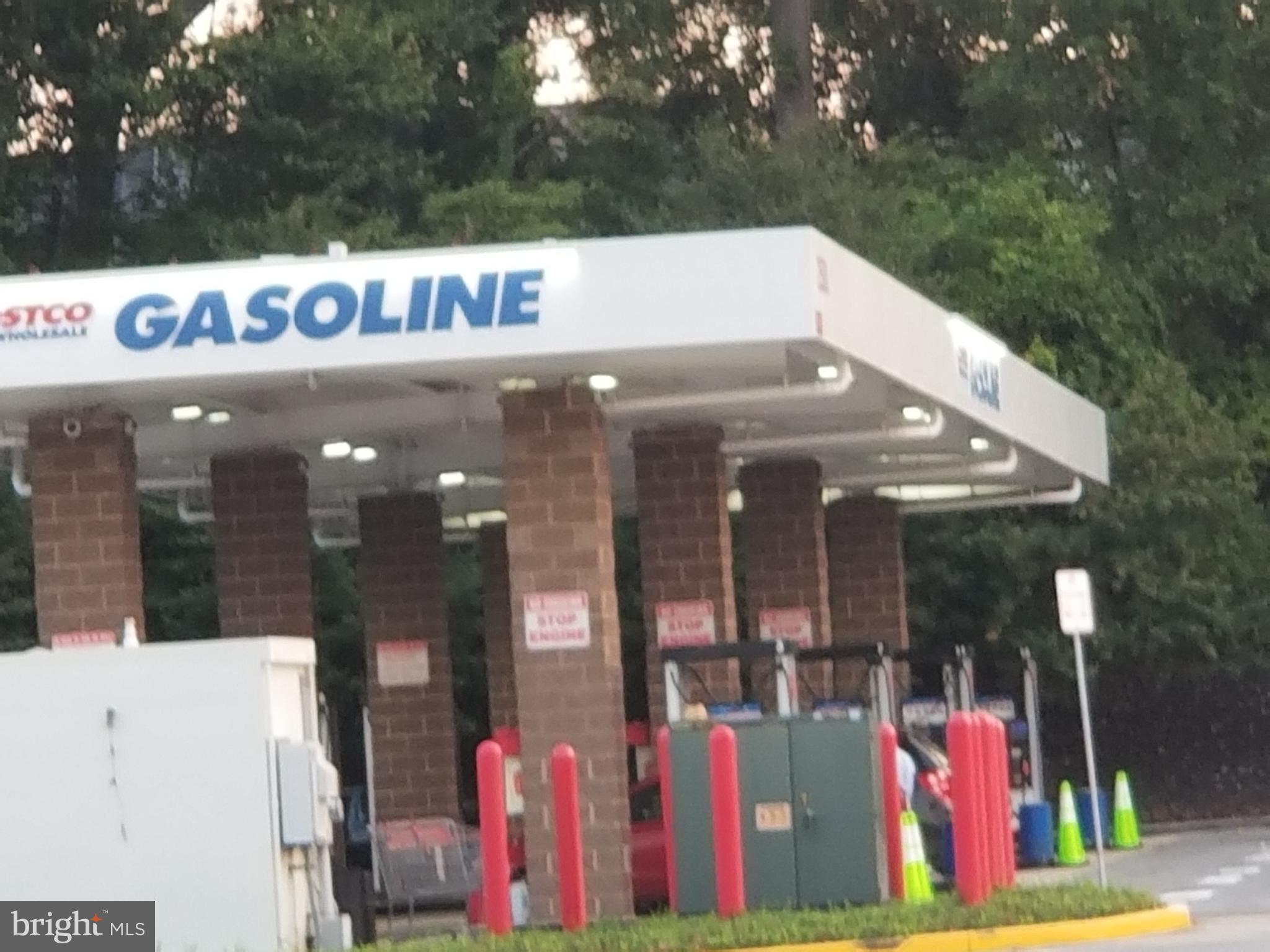 GLENARDEN WOODS - Residential