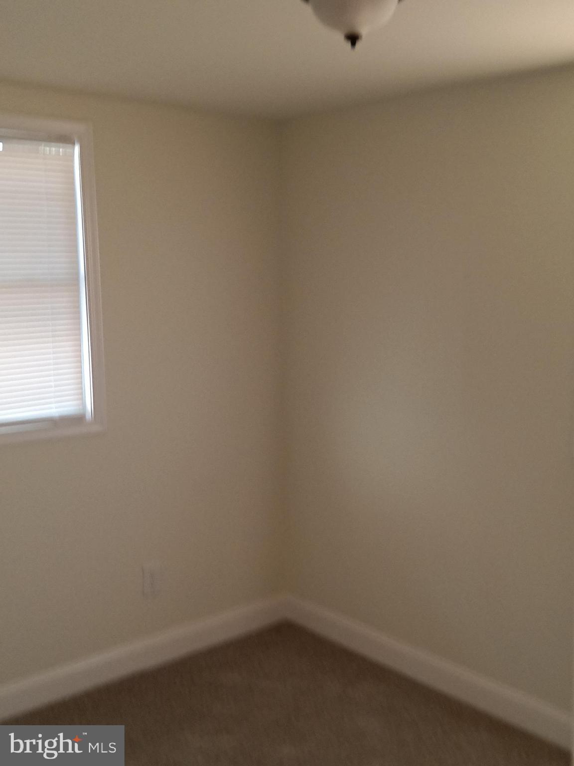 GLENARDEN WOODS - Residential