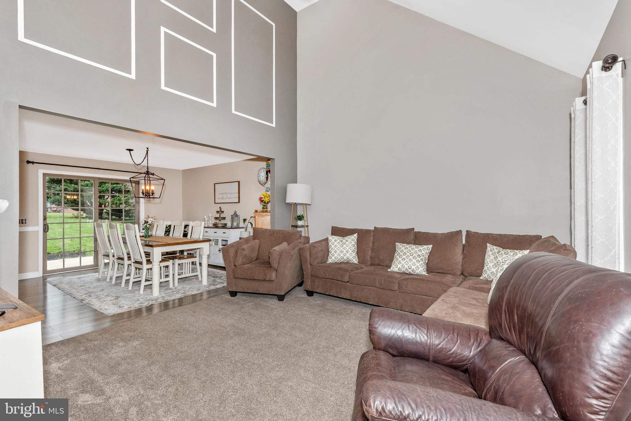 MOUNTAIN VIEW TERRACE - Residential