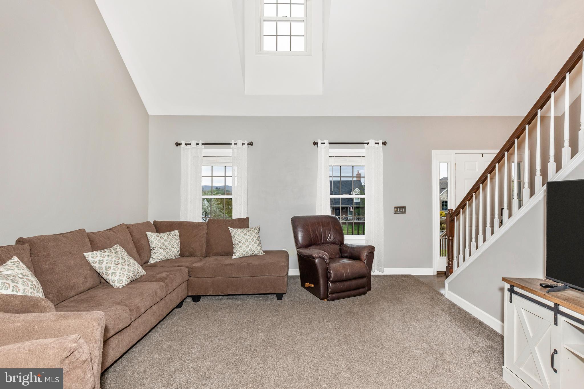 MOUNTAIN VIEW TERRACE - Residential