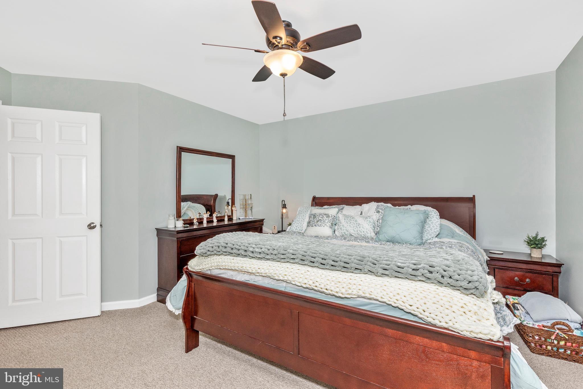 MOUNTAIN VIEW TERRACE - Residential