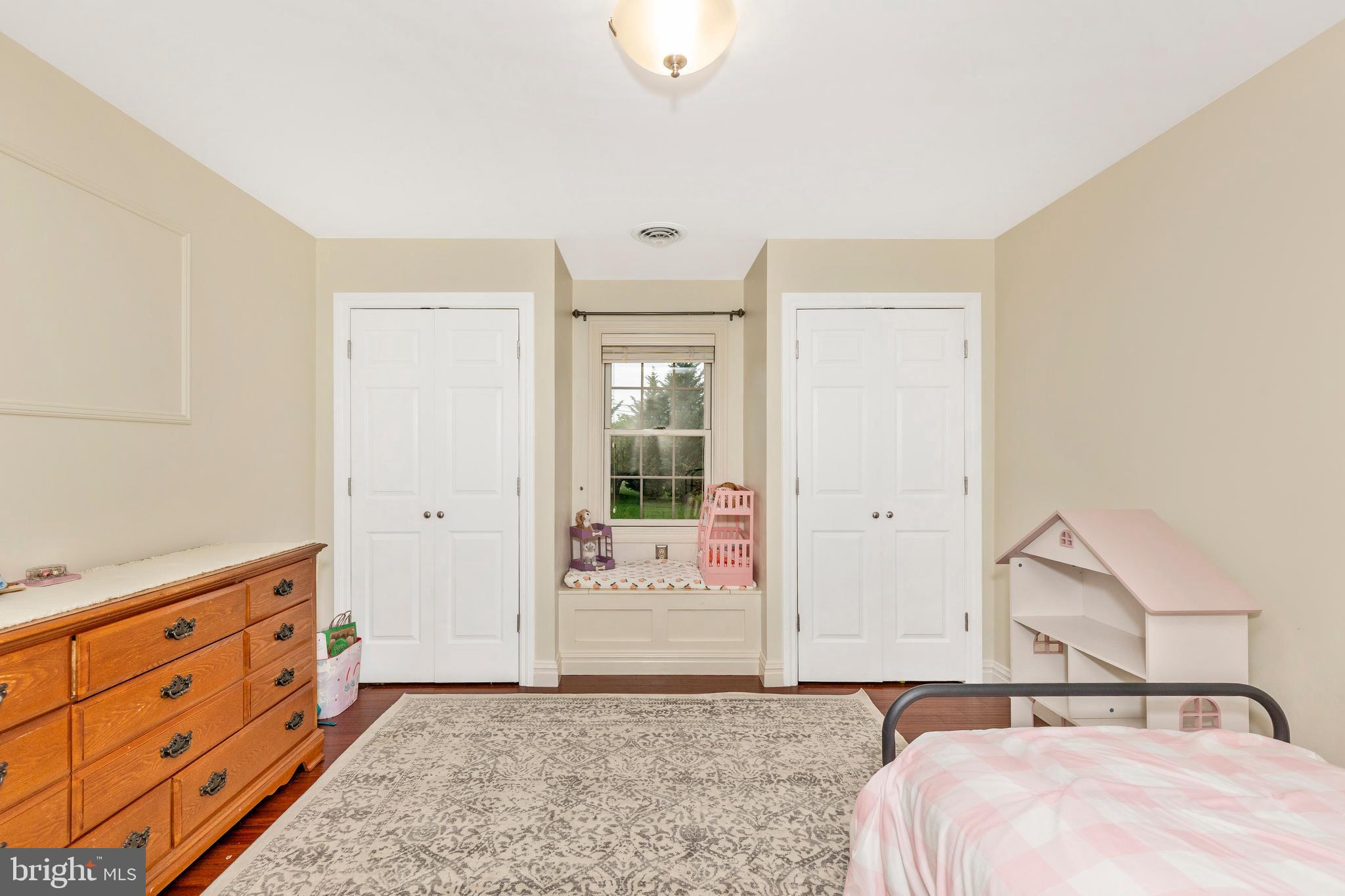 MOUNTAIN VIEW TERRACE - Residential