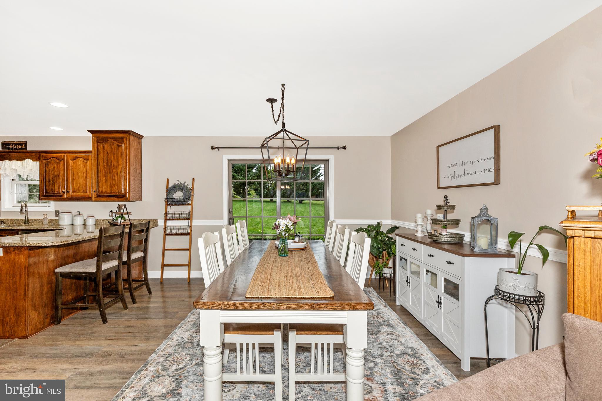 MOUNTAIN VIEW TERRACE - Residential