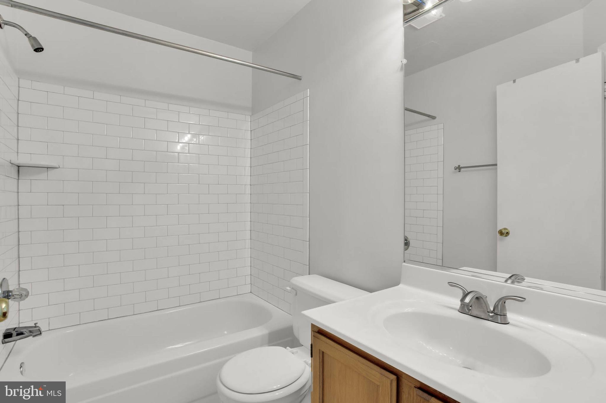 DORSEY HALL - Residential Lease