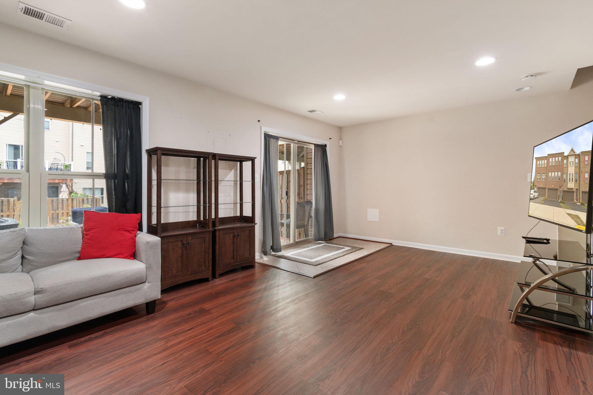 VILLAGES OF PIEDMONT II - Residential