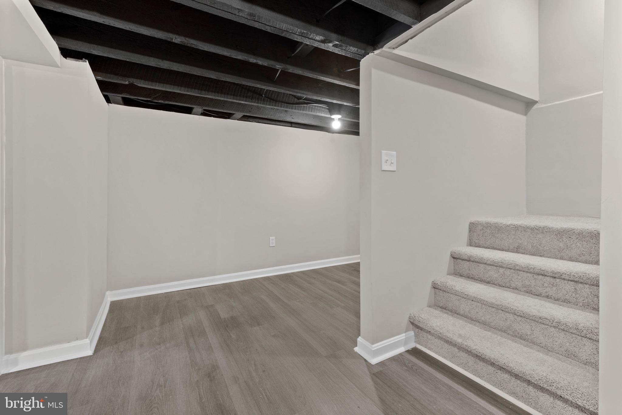 OVERLEA - Residential