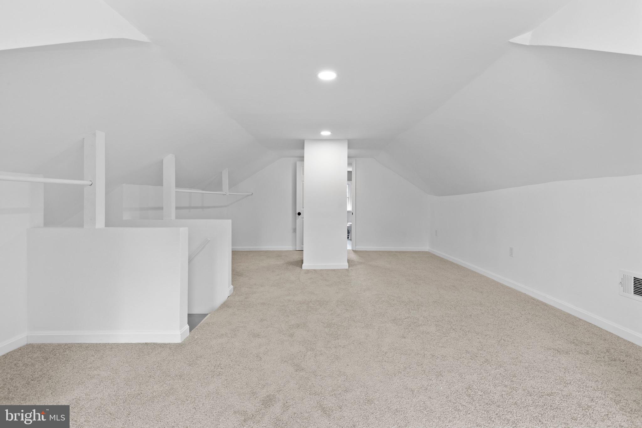 OVERLEA - Residential