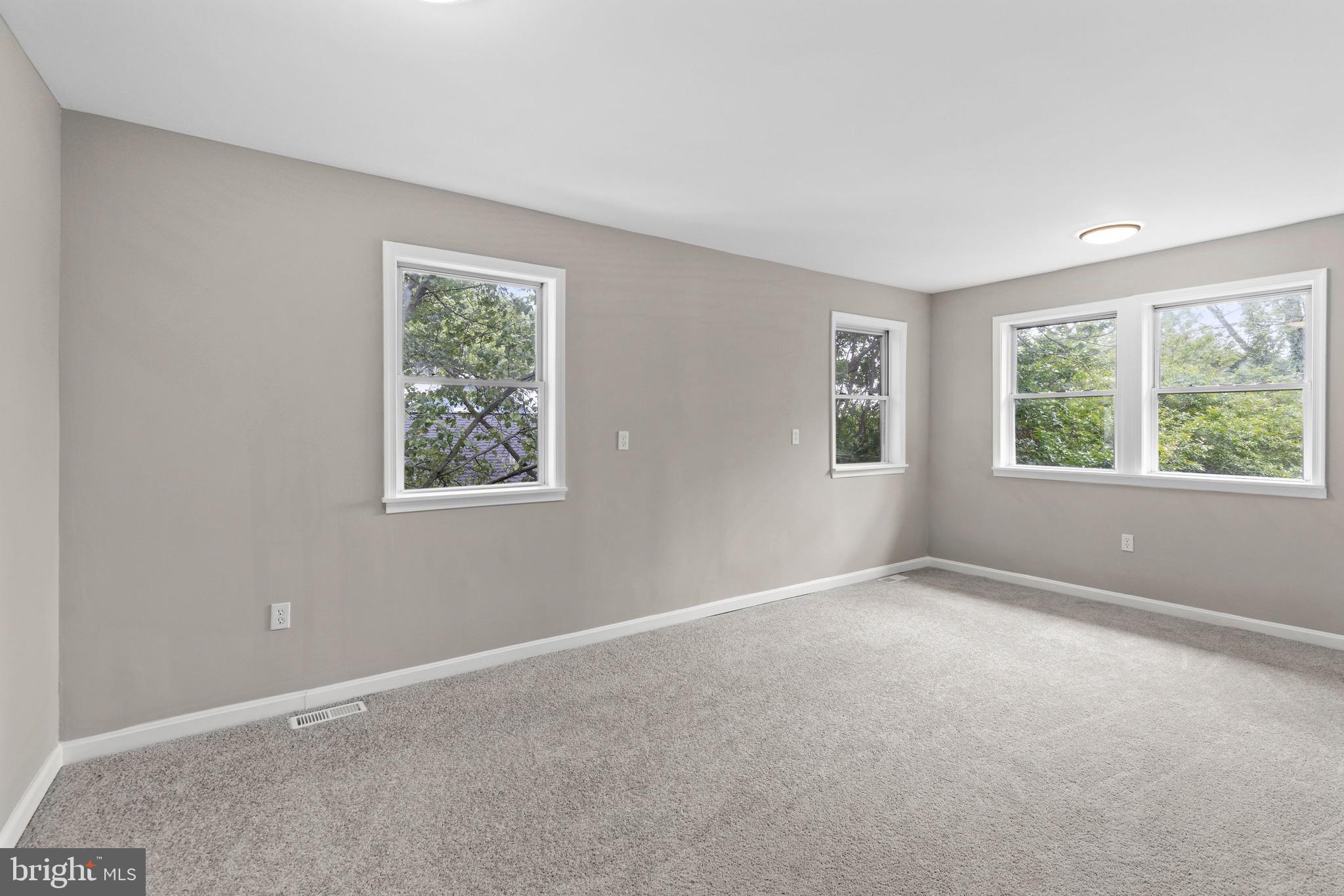 OVERLEA - Residential